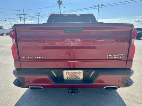 More photos of 2019 Chevrolet Silverado 1500 High Country at Vincent Motor Company, TX