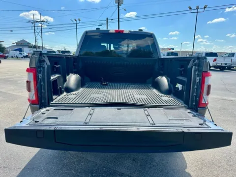 More photos of 2021 Ford F-150 Lariat at Vincent Motor Company, TX