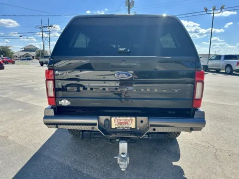 More photos of 2021 Ford F-250SD King Ranch at Vincent Motor Company, TX