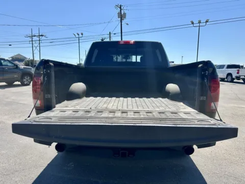 More photos of 2017 Ram 1500 Night at Vincent Motor Company, TX