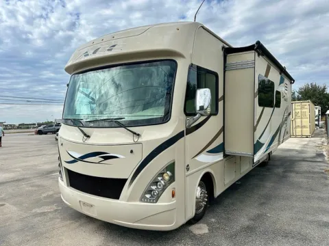 White 2017 Thor Motor Coach A.C.E. Series Evo 30.4 for sale in Abilene, TX