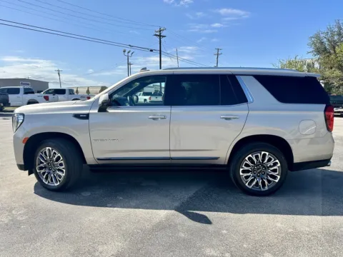 Photos of 2023 GMC Yukon Denali Ultimate for sale in Abilene, TX at Vincent Motor Company