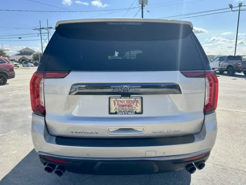 More photos of 2023 GMC Yukon Denali Ultimate at Vincent Motor Company, TX