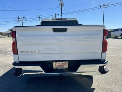 More photos of 2022 Chevrolet Silverado 1500 LT at Vincent Motor Company, TX