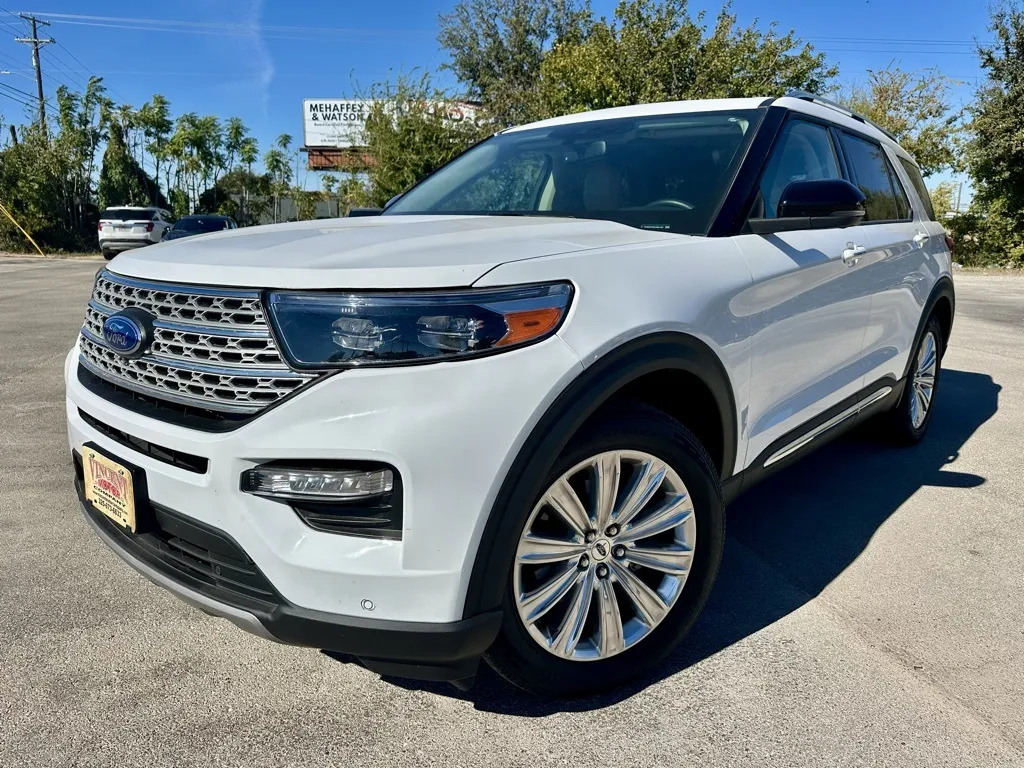 2020 Ford Explorer Limited's photo