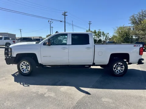 Photos of 2019 Chevrolet Silverado 2500HD LT for sale in Abilene, TX at Vincent Motor Company
