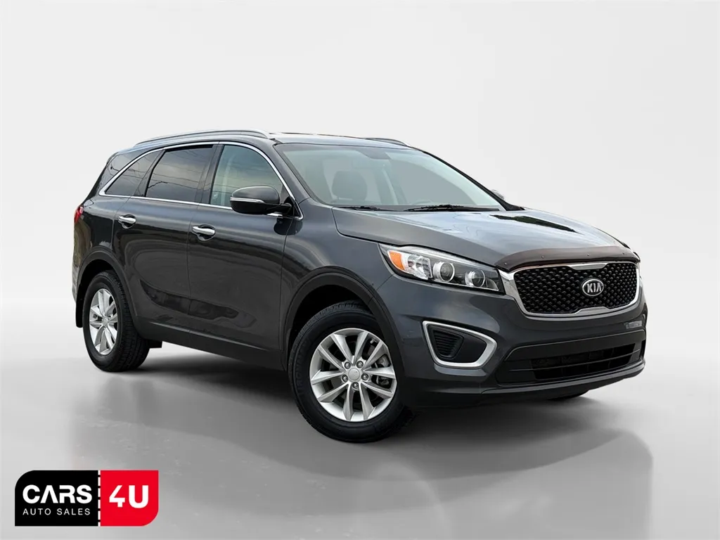 2017 Kia Sorento LX's photo