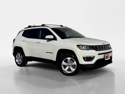 White 2018 Jeep Compass Latitude for sale in Knoxville, TN