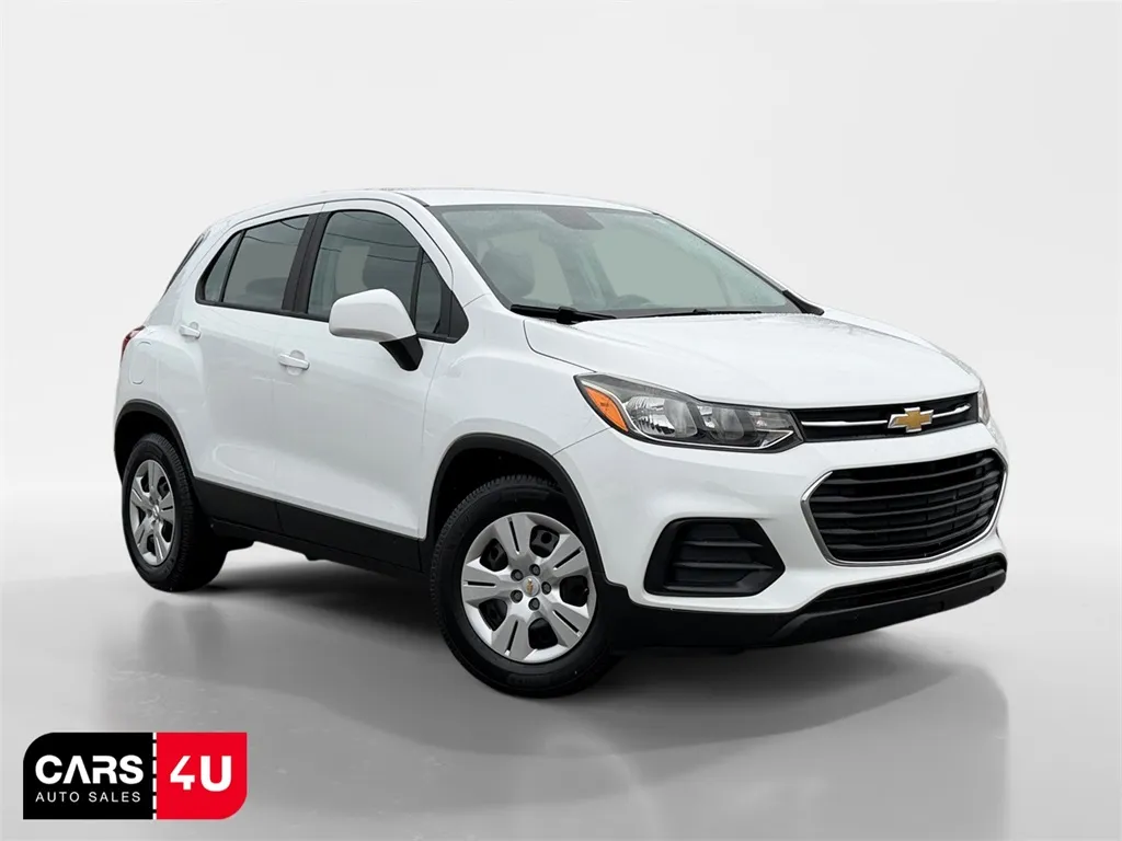 2017 Chevrolet Trax LS's photo