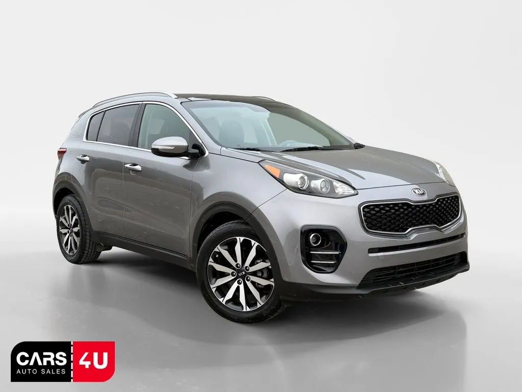 Silver 2017 Kia Sportage EX for sale in Knoxville, TN