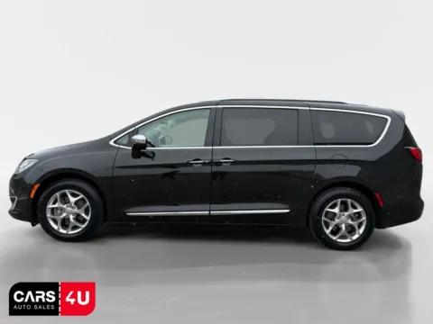 More photos of 2020 Chrysler Pacifica Limited at Cars 4 U LLC, TN