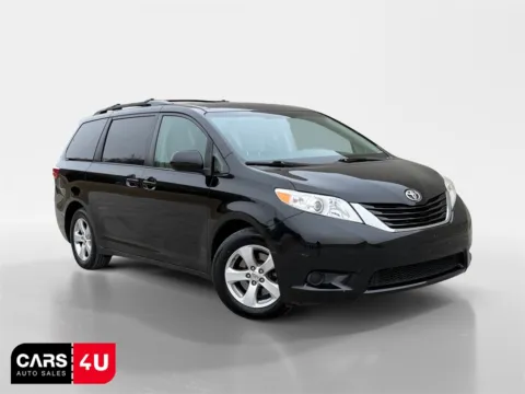Black 2015 Toyota Sienna L for sale in Knoxville, TN