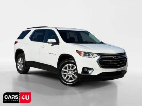 White 2021 Chevrolet Traverse LT for sale in Knoxville, TN