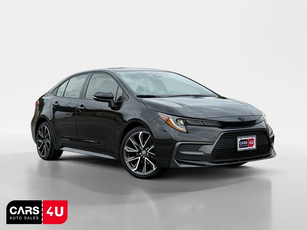Black 2022 Toyota Corolla SE for sale in Knoxville, TN