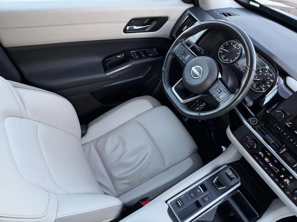 2024 Nissan Pathfinder SL - Photo 15