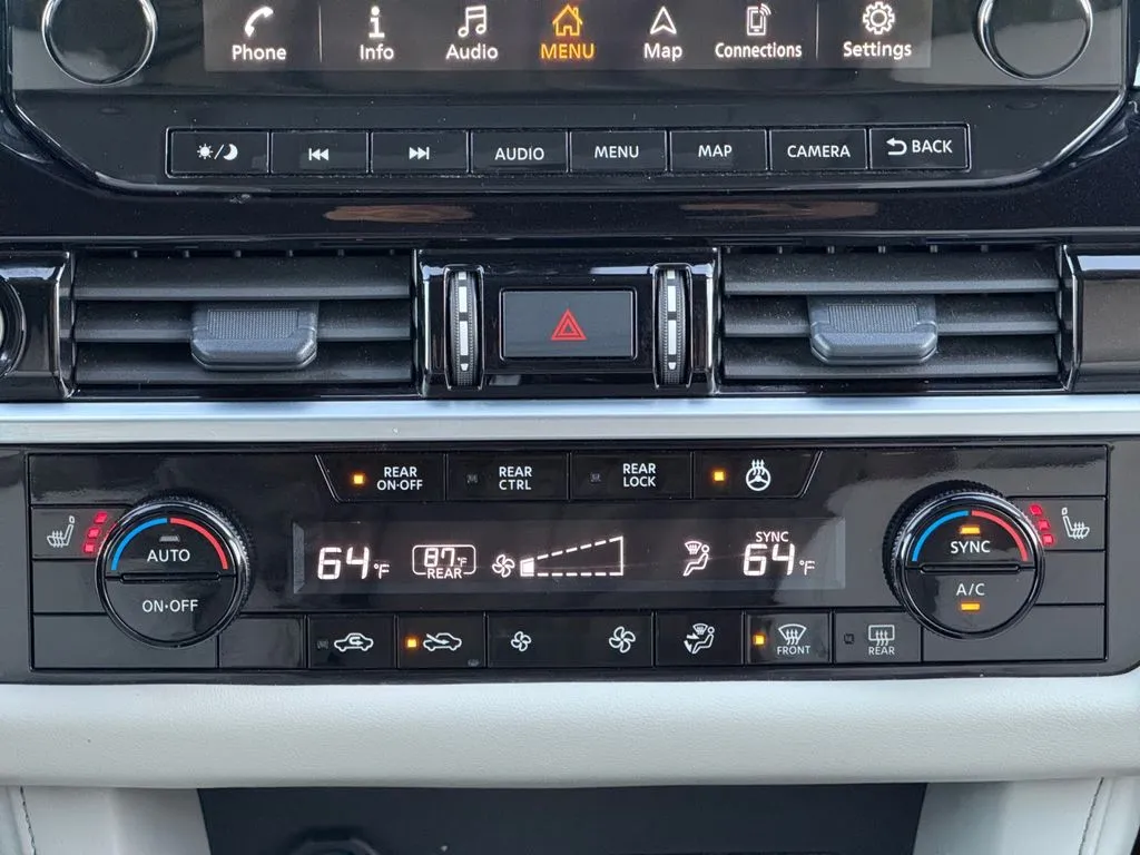2024 Nissan Pathfinder SL - Photo 27