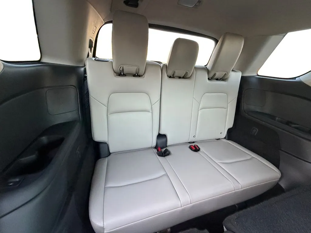 2024 Nissan Pathfinder SL - Photo 22