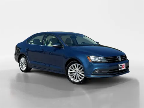 Blue 2016 Volkswagen Jetta 1.8T SEL for sale in Knoxville, TN