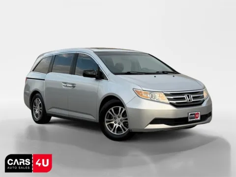 Silver 2011 Honda Odyssey EX-L for sale in Knoxville, TN