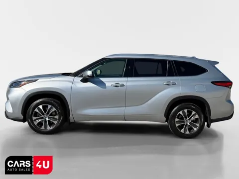 More photos of 2021 Toyota Highlander XLE at Cars 4 U LLC, TN