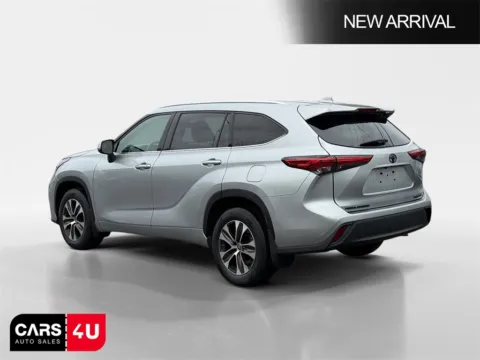 More photos of 2021 Toyota Highlander XLE at Cars 4 U LLC, TN