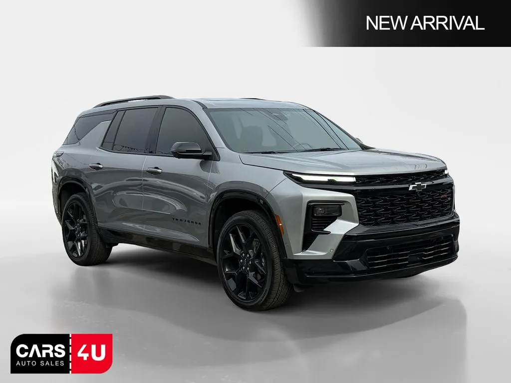 Gray 2025 Chevrolet Traverse RS for sale in Knoxville, TN