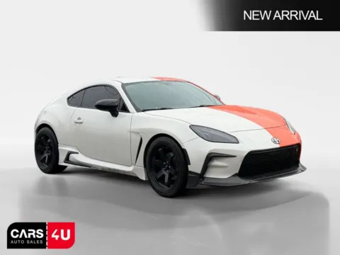 White 2022 Toyota GR86 Premium for sale in Knoxville, TN