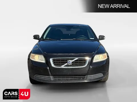 Photos of 2009 Volvo S40 2.4i for sale in Knoxville, TN at Cars 4 U LLC