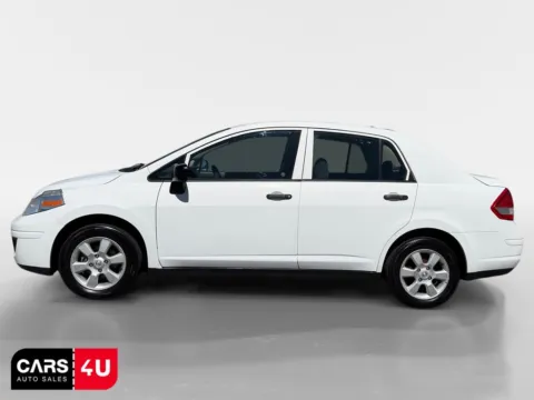 More photos of 2011 Nissan Versa 1.6 at Cars 4 U LLC, TN