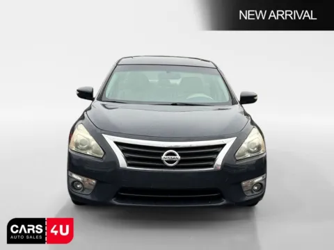 Photos of 2013 Nissan Altima 2.5 SV for sale in Knoxville, TN at Cars 4 U LLC