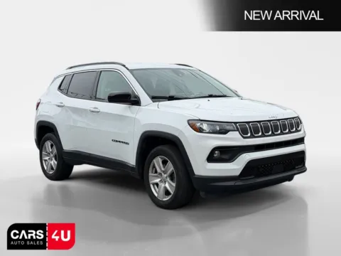 White 2022 Jeep Compass Latitude for sale in Knoxville, TN