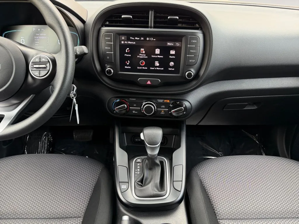 2025 Kia Soul LX - Photo 26