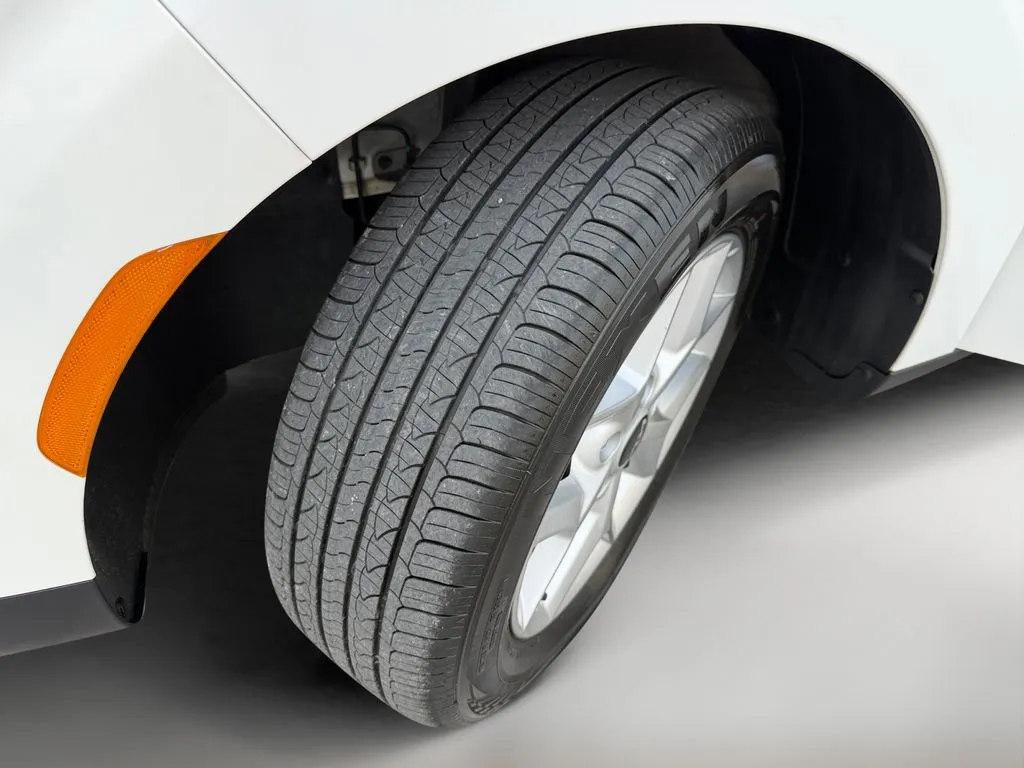 2025 Kia Soul LX - Photo 10