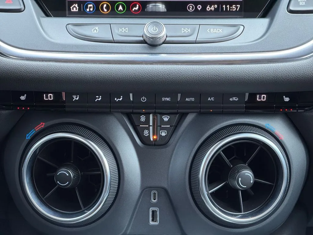 2022 Chevrolet Blazer 3LT - Photo 25