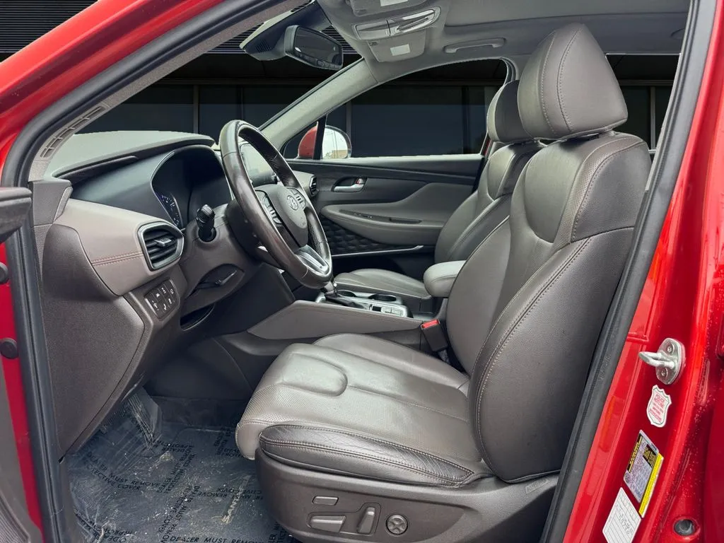 2020 Hyundai Santa Fe Limited - Photo 14