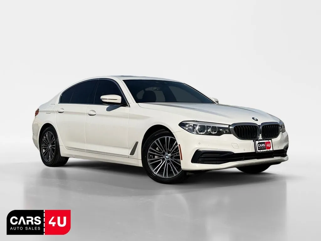 White 2019 BMW 5 Series 530i xDrive for sale in Knoxville, TN
