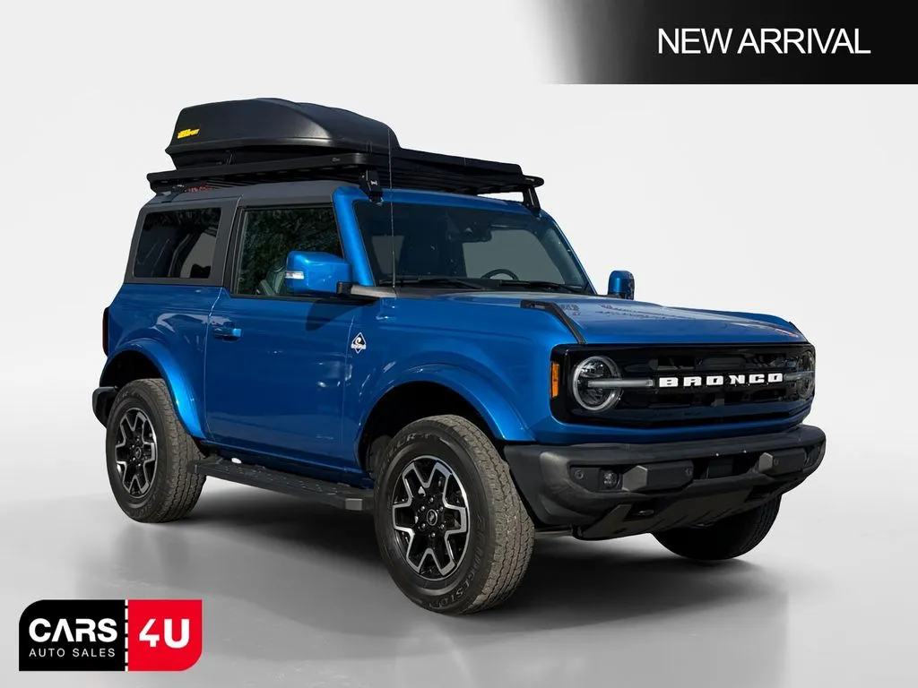 Blue 2023 Ford Bronco Outer Banks for sale in Knoxville, TN