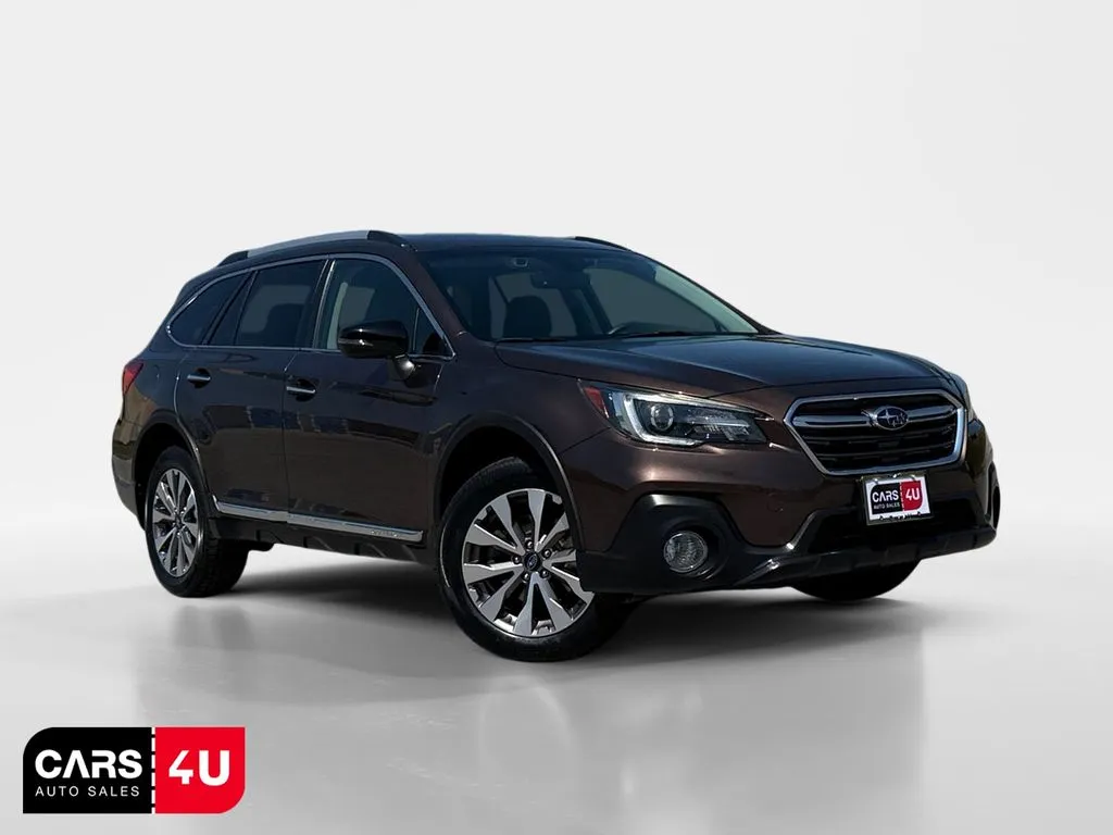 Brown 2019 Subaru Outback 2.5i for sale in Knoxville, TN