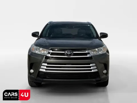Photos of 2017 Toyota Highlander XLE for sale in Knoxville, TN at Cars 4 U LLC