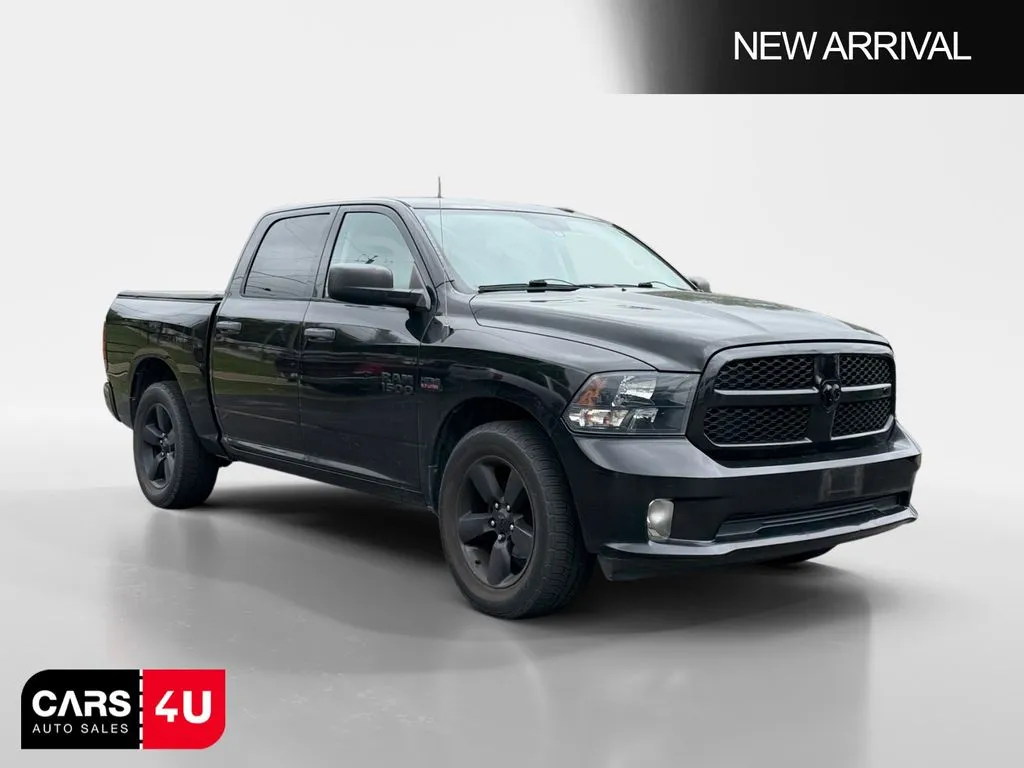 2015 RAM 1500 Express Crew Cab's photo
