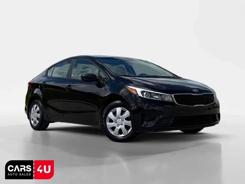2017 Kia Forte LX's photo