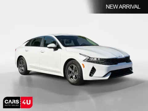 White 2022 Kia K5 LXS for sale in Knoxville, TN