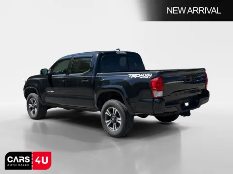 More photos of 2017 Toyota Tacoma TRD Sport at Cars 4 U LLC, TN