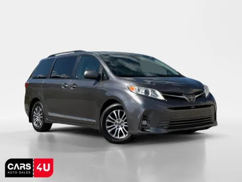 Gray 2019 Toyota Sienna XLE for sale in Knoxville, TN