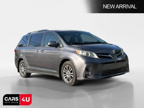 Gray 2019 Toyota Sienna XLE for sale in Knoxville, TN