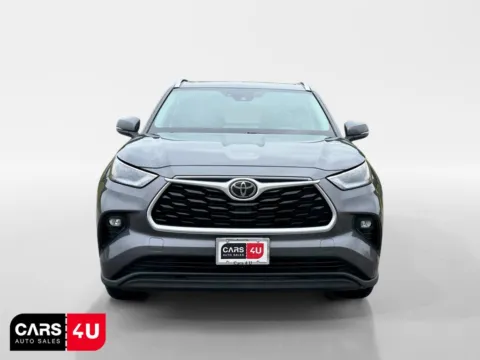 Photos of 2021 Toyota Highlander XLE for sale in Knoxville, TN at Cars 4 U LLC