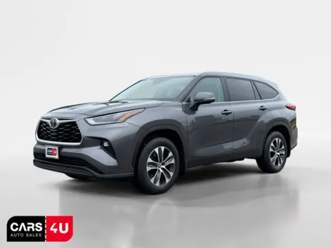 Another view of 2021 Toyota Highlander XLE for sale in Knoxville, TN at Cars 4 U LLC