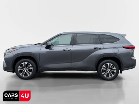 More photos of 2021 Toyota Highlander XLE at Cars 4 U LLC, TN