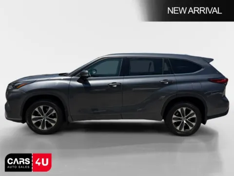 More photos of 2021 Toyota Highlander XLE at Cars 4 U LLC, TN
