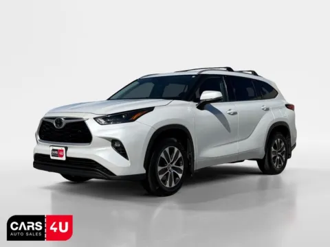 Another view of 2022 Toyota Highlander XLE for sale in Knoxville, TN at Cars 4 U LLC